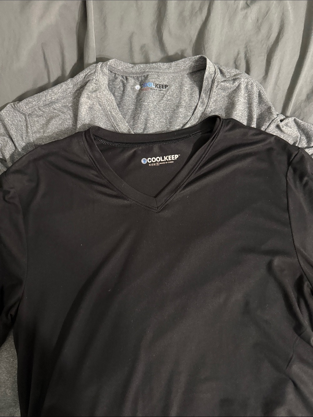 Men’s Short Sleeve V-Neck Tee — Black (with Gray)